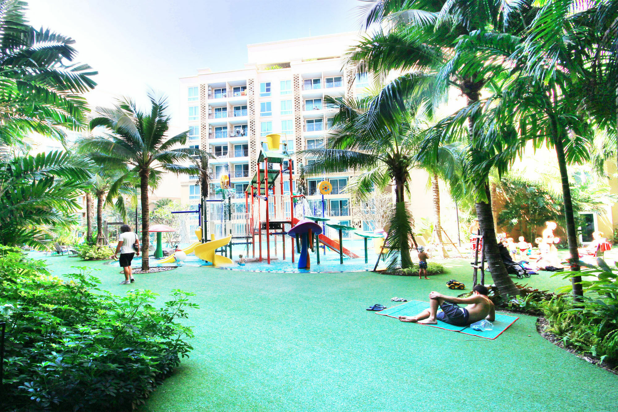 Atlantis Condo & Water Park Pattaya By The Sea Dış mekan fotoğraf